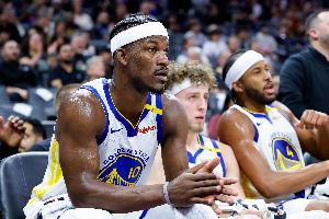 科尔谈4人20+：这会让大家更有自信 队里很多人能打&今天就是案例