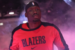 媒体人：斯普利特变阵颇有奇效 爵士追不上开拓者的推进速度