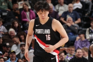 媒体人：瀚森在外每一步都不容易 没想到他现在舆论环境如此之差