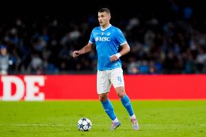 布翁乔尔诺：欧冠主场比赛的氛围不可思议，我从未有过这样的体验