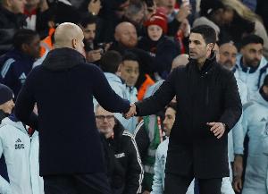 镜报：11月就确定枪手夺冠的想法极荒谬，4分对曼城并非难以逾越