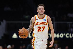 还在发炮！克雷伊奇三分飚中 随后造犯规3罚两中连得5分