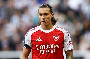 英媒：卡拉菲奥里在意大利单独训练，将因髋部问题缺席下轮世预赛