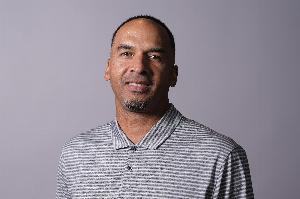 太阳主帅：哈里森下课不会对今晚的比赛有影响 客场作战都很艰难