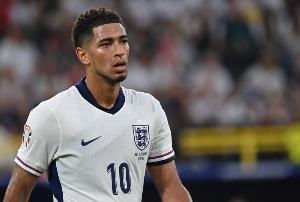 TA：贝林厄姆将在英格兰今晚比赛中替补，罗杰斯继续首发10号位