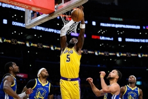 乔·约翰逊：詹姆斯缺席期间艾顿受益最大 他吃了很多饼