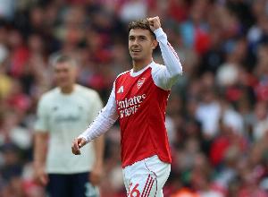 老师：苏维门迪能够预判对手动作 曾告诫他进一线队是万里挑一