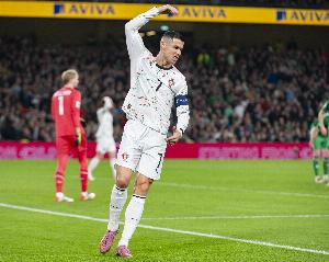 阿斯：根据先例C罗有可能被禁赛三场，若进世界杯将缺席前两战