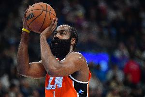 时隔4年半再砍40+三双！哈登上一次做到这点还是效力篮网第一年