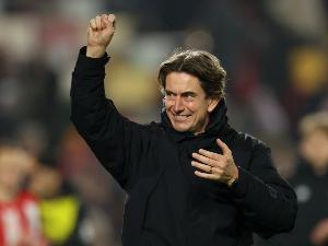 弗兰克：上赛季，我在短短两个小时内接受了曼联和切尔西面试