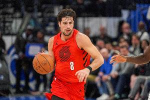 阿夫迪亚：第四节绝杀球是我的错 浪费了太多时间&贸然出手三分