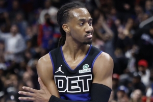 近三场场均20.3分7.7助！活塞主帅：我能明显感受到詹金斯的自信