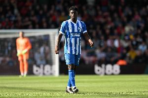 邮报：曼联冬窗等待合适引援机会，巴莱巴&沃顿等人都是潜在目标